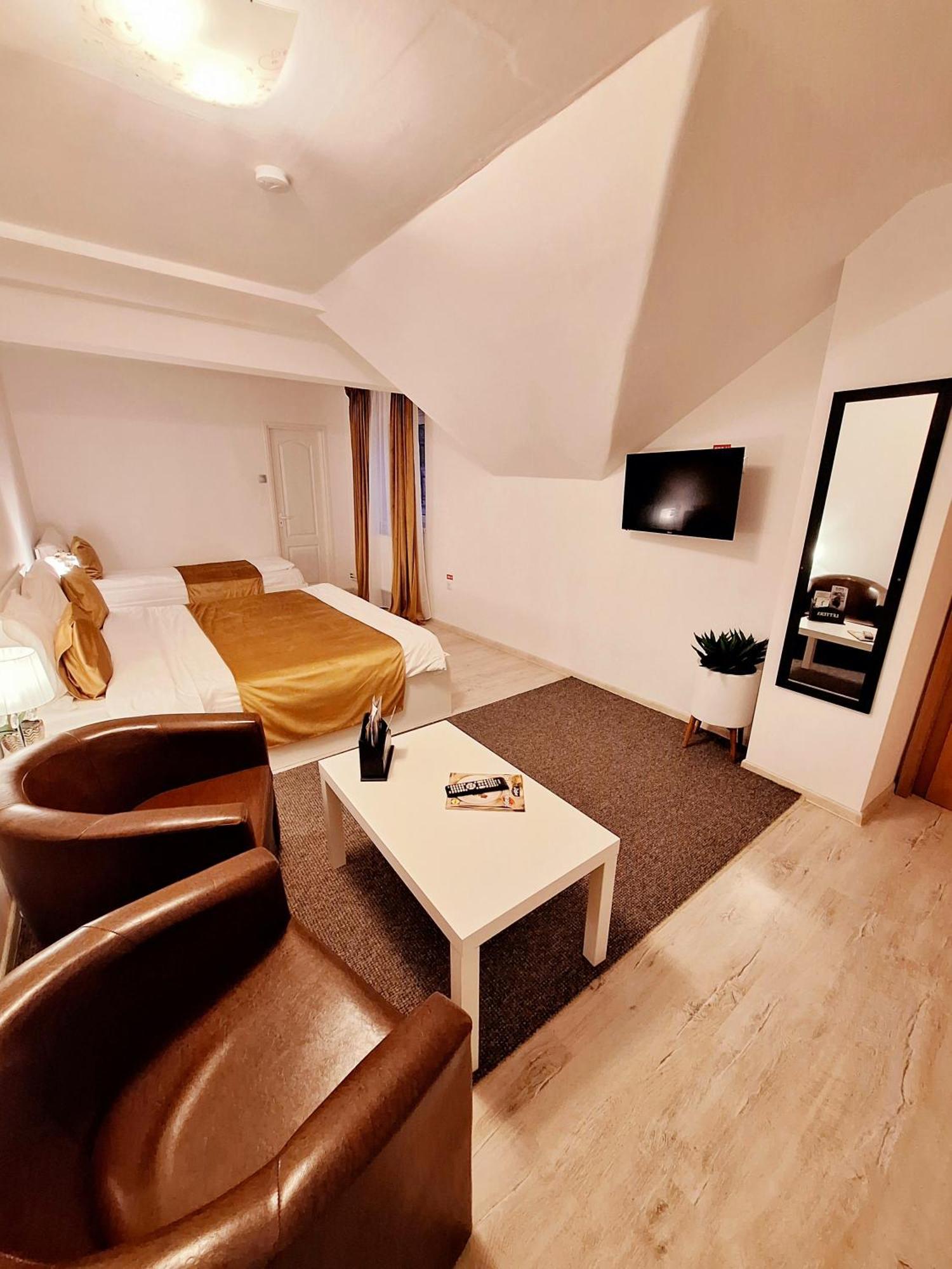 Pensiunea Tinelu Brasov Sacele Room photo
